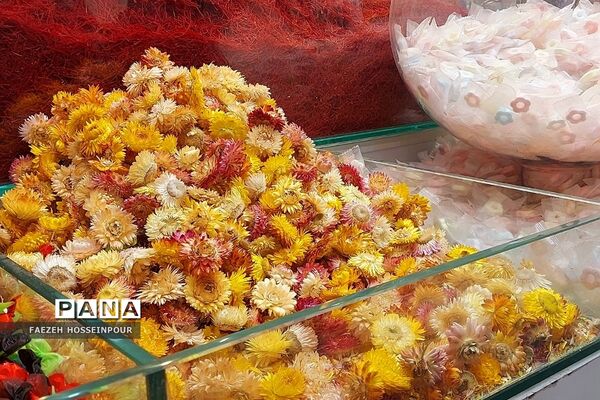 حال و هوای پایانی سال در بازار تجریش تهران