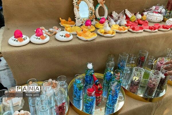 نمایشگاه بهاره شهرستان قرچک در روزهای پایانی سال