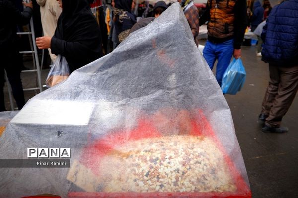 یک قدم مانده به عید در تبریز