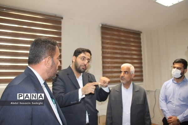 بازدید مدیرکل آموزش و پرورش استان بوشهر از درمانگاه شهدای فرهنگیان بوشهر