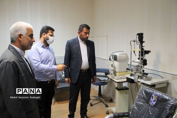 بازدید مدیرکل آموزش و پرورش استان بوشهر از درمانگاه شهدای فرهنگیان بوشهر