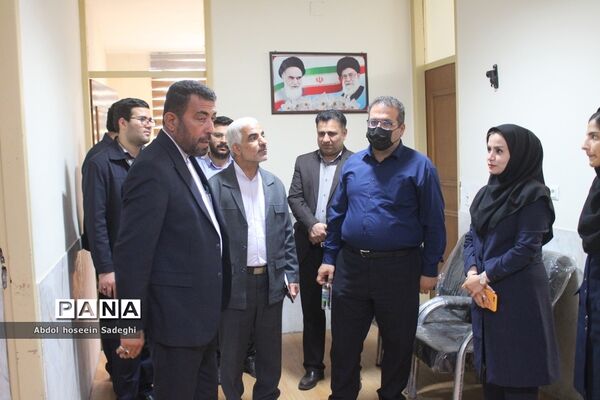 بازدید مدیرکل آموزش و پرورش استان بوشهر از درمانگاه شهدای فرهنگیان بوشهر