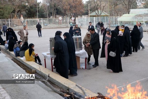 جشن خانوادگی معاونان پرورشی فعال مدارس مشهد در زمینه اردویی