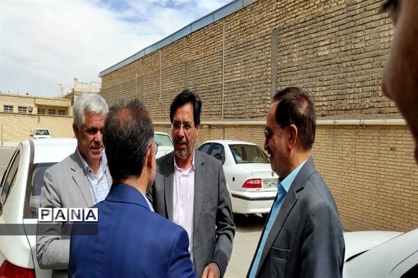 بازدید مدیرکل آموزش و پرورش استان از ستاد اسکان نوروزی ابرکوه