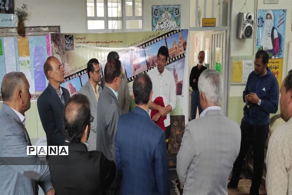بازدید مدیرکل آموزش و پرورش استان از ستاد اسکان نوروزی ابرکوه