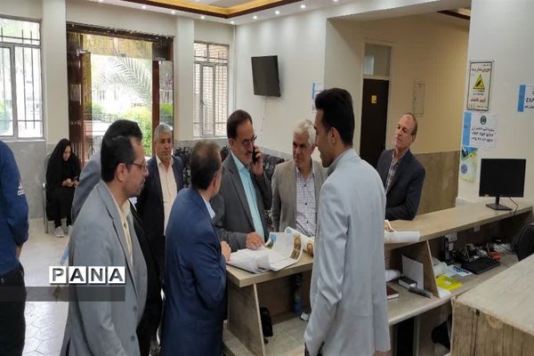 بازدید مدیرکل آموزش و پرورش استان از ستاد اسکان نوروزی ابرکوه