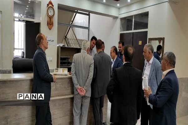 بازدید مدیرکل آموزش و پرورش استان از ستاد اسکان نوروزی ابرکوه