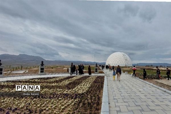 رصدخانه مراغه یکی از بناهای تاریخی و علمی ایران در استان آذربایجان شرقی