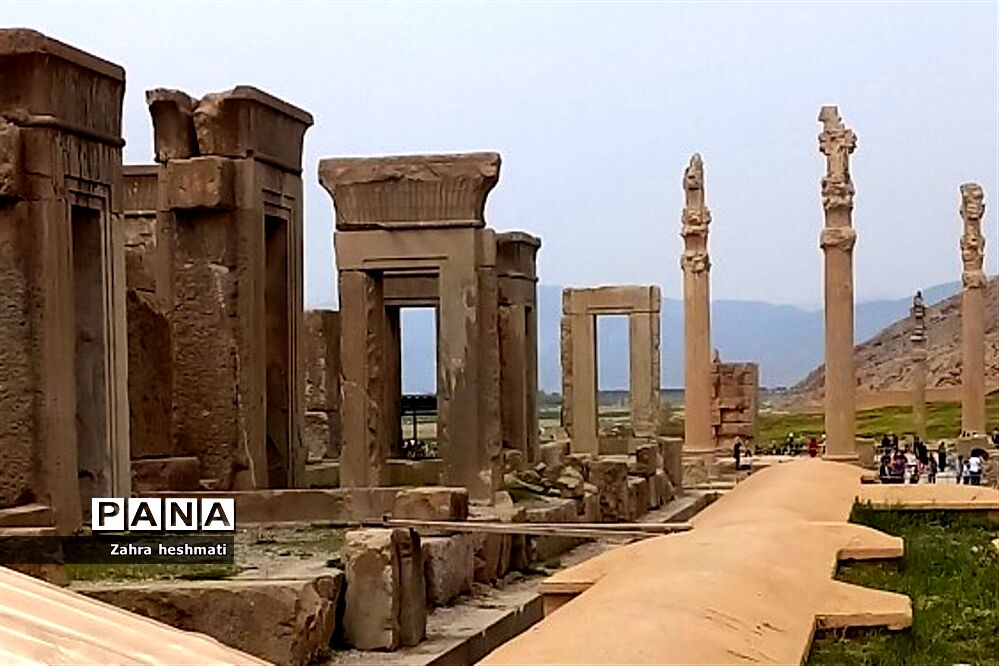 تخت جمشید شیراز؛ میراثی جهانی با شگفتی‌های بی‌پایان