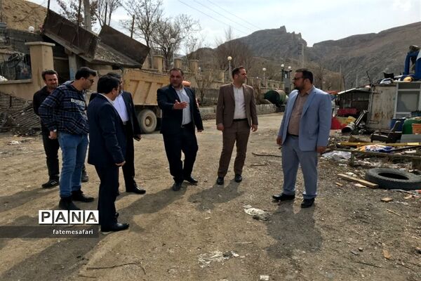 بازدید مدیران شهری و اعضا شورای اسلامی از مرکز خدمات شهری و مرکز آتش‌نشانی فیروزکوه