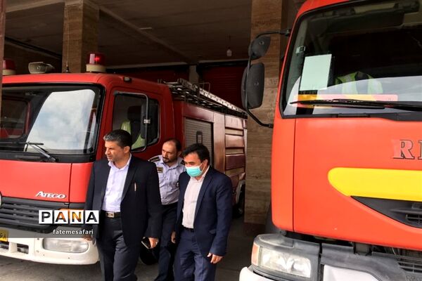 بازدید مدیران شهری و اعضا شورای اسلامی از مرکز خدمات شهری و مرکز آتش‌نشانی فیروزکوه