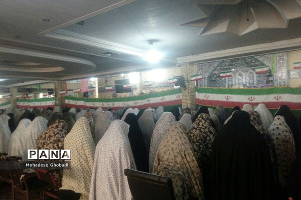 اولین نماز جمعه ماه مبارک رمضان در شهر گلستان شهرستان بهارستان