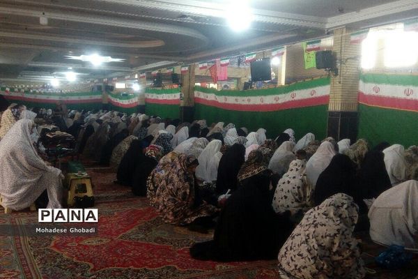 اولین نماز جمعه ماه مبارک رمضان در شهر گلستان شهرستان بهارستان