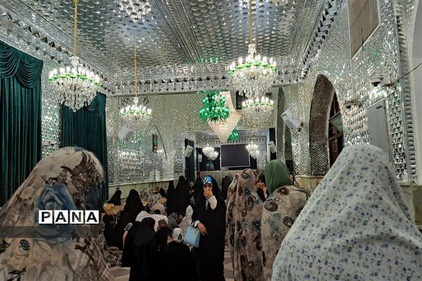 حرم امامزاده صالح(ع) در تعطیلات نوروزی