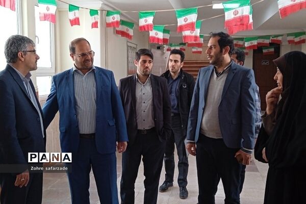 بازدید مسئولان شهری از روند اجرایی ستاد اسکان نوروزی آموزش و پرورش رودهن