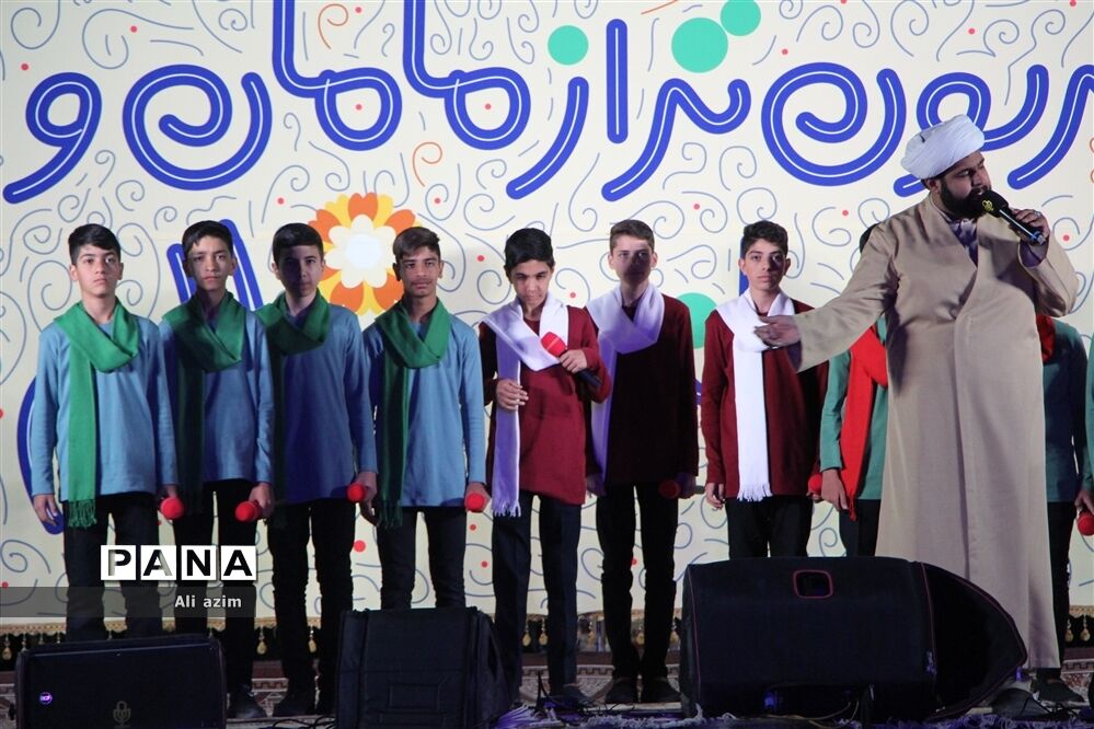 اجتماع بزرگ روزه اولی ها با حضور ابوذر روحی در دارالعباده