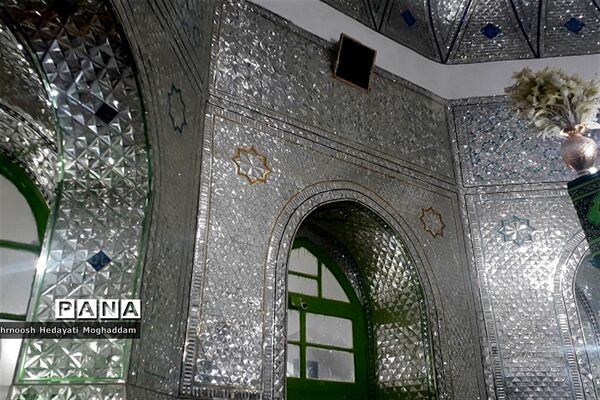 معرفی امامزاده محمد دیباج شیلگان