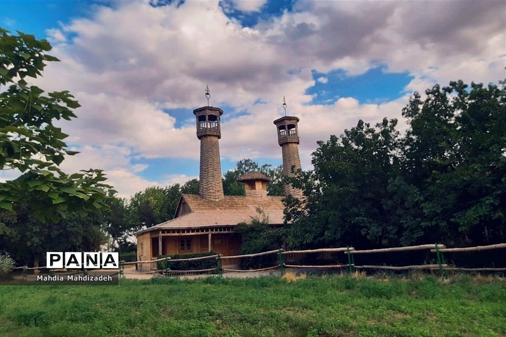 سفری به دهکده چوبی نیشابور