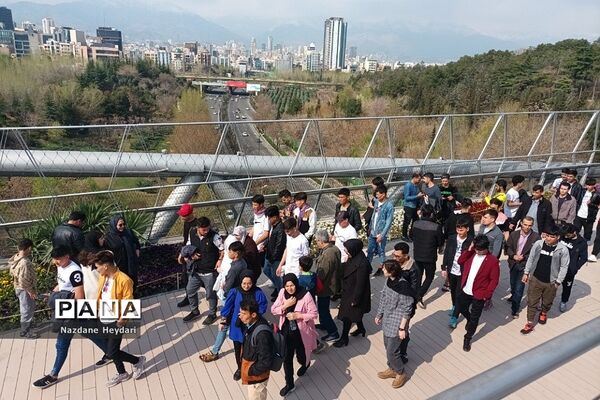 پل طبیعت، جاذبه گردشگری تهران