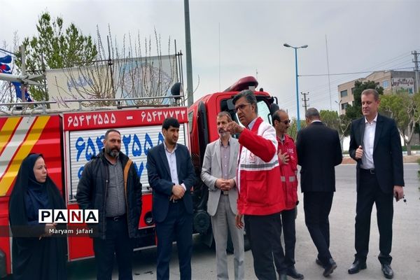 بازدید مسئولان از خدمات هلال‌احمر در صفادشت