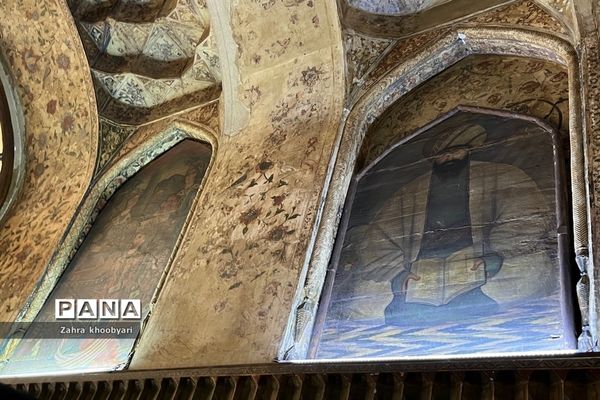 عمارت کلاه فرنگی  و باغ عفیف آباد شیراز