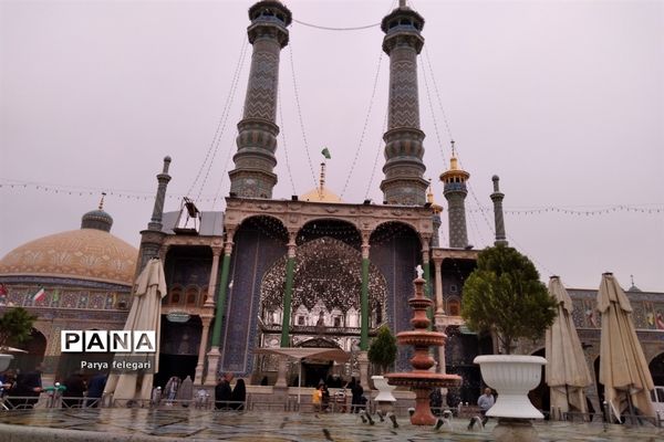 حال و هوای حرم مطهر حضرت معصومه (س)