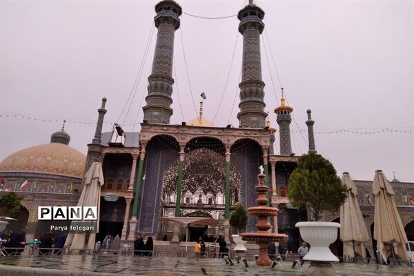 حال و هوای حرم مطهر حضرت معصومه (س)