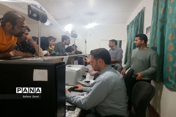 بازدید مدیرکل آموزش و پرورش و نماینده مردم شیراز در مجلس شورای اسلامی از ستاد اسکان مسافران نوروزی ناحیه چهار شیراز