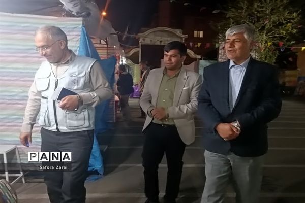 بازدید مدیرکل آموزش و پرورش و نماینده مردم شیراز در مجلس شورای اسلامی از ستاد اسکان مسافران نوروزی ناحیه چهار شیراز