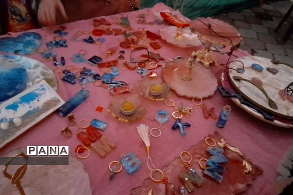 برگزاری غرفه صنایع‌دستی در شهرستان میانه
