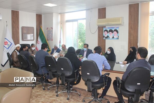 جلسه هماهنگی ارزیابی شاخص‌های سند تحول بنیادین آموزش و پرورش استان بوشهر