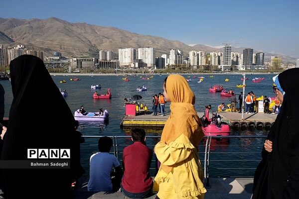 دریاچه شهدای خلیج فارس