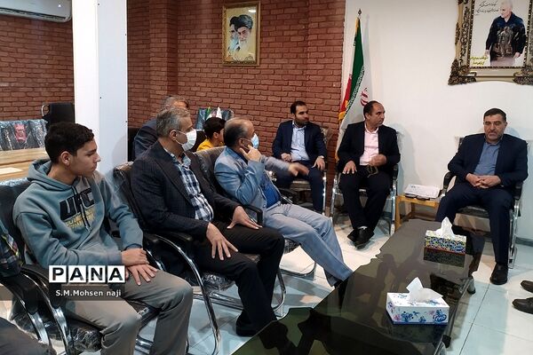 دیدارنوروزی اعضای کارگروه دانش‌آموزی قم با نماینده مجلس شورای اسلامی