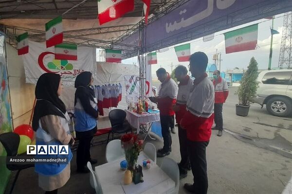 بازدید مدیرعامل جمعیت هلال احمر استان تهران از پست نوروزی جوانان شهرستان قرچک
