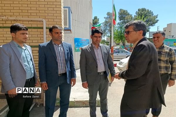 بازدید کارشناسان معاونت گردشگری استانداری فارس از ستاد اسکان مسافران نوروزی ناحیه چهار شیراز
