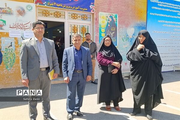 بازدید کارشناسان معاونت گردشگری استانداری فارس از ستاد اسکان مسافران نوروزی ناحیه چهار شیراز