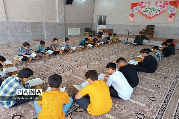 محفل قرآنی  ماه مبارک رمضان در دبستان پاسداران ناحیه یک یزد