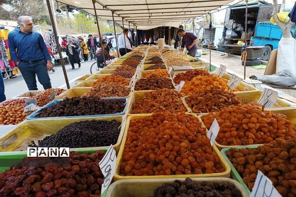 بازارچه نوروزی در تهران میزبان مهمانان نوروزی