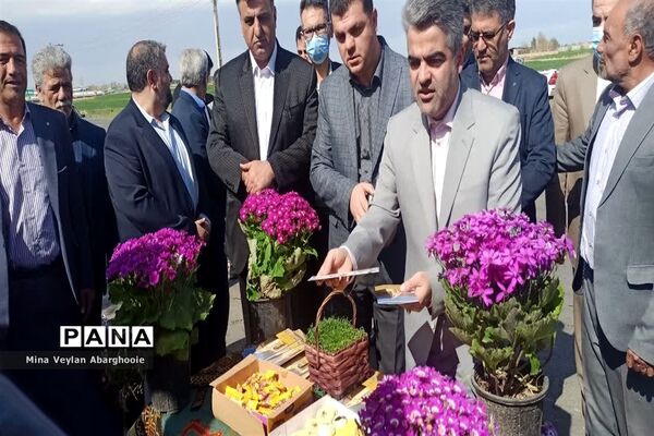 بازدید مسئولان ‌شهرستان پیشوا از ستاد خدمات سفرهای نوروزی