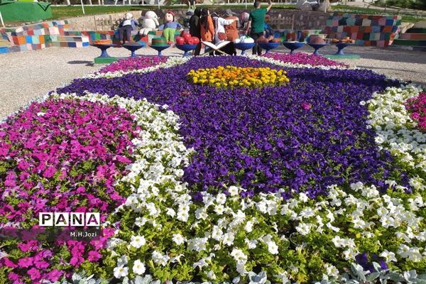 جلوه‌های نوروز در بوستان‌های قم