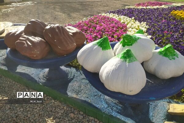 جلوه‌های نوروز در بوستان‌های قم
