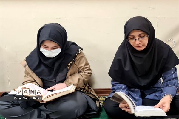 محفل انس با قرآن در دبیرستان فرهنگ۱۳