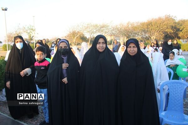 جشن دانش‌آموزان روزه اولی در بوشهر