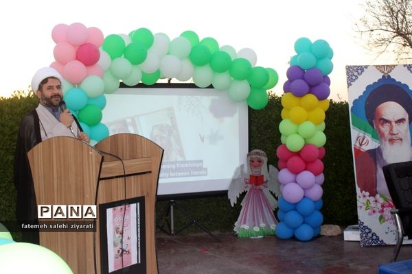 جشن دانش‌آموزان روزه اولی در بوشهر