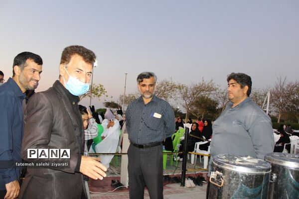 جشن دانش‌آموزان روزه اولی در بوشهر