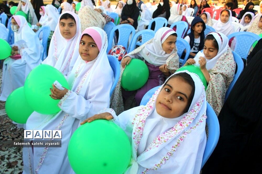 جشن دانش‌آموزان روزه اولی در بوشهر