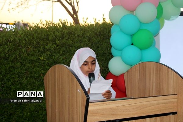 جشن دانش‌آموزان روزه اولی در بوشهر