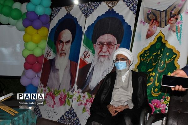 جشن دانش‌آموزان روزه اولی در بوشهر