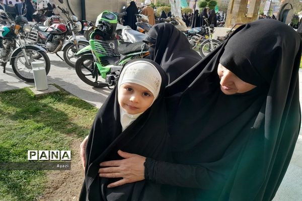 اجتماع مردمی مدافعان حریم خانواده در اصفهان