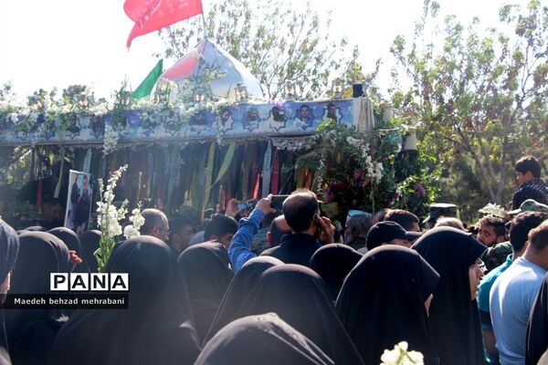 تشییع شهید مدافع حرم میلاد حیدری در شهرستان قرچک
